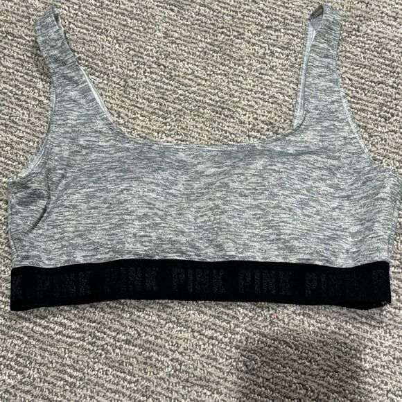 Pink sports bra - Picture 1 of 2